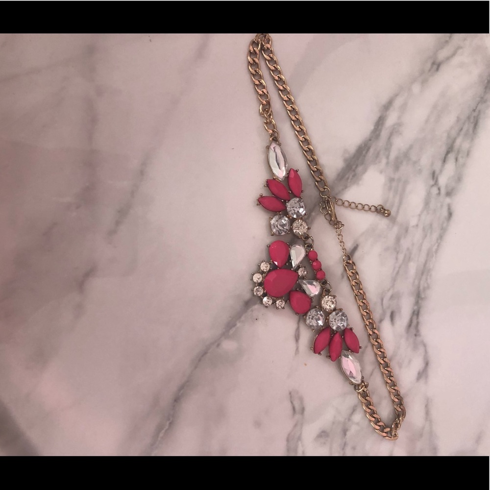 NWT Bulky necklace